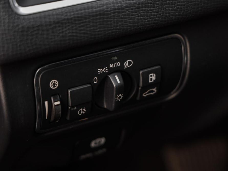 Volvo XC60 I Рестайлинг Санкт-Петербург  - изображение 22