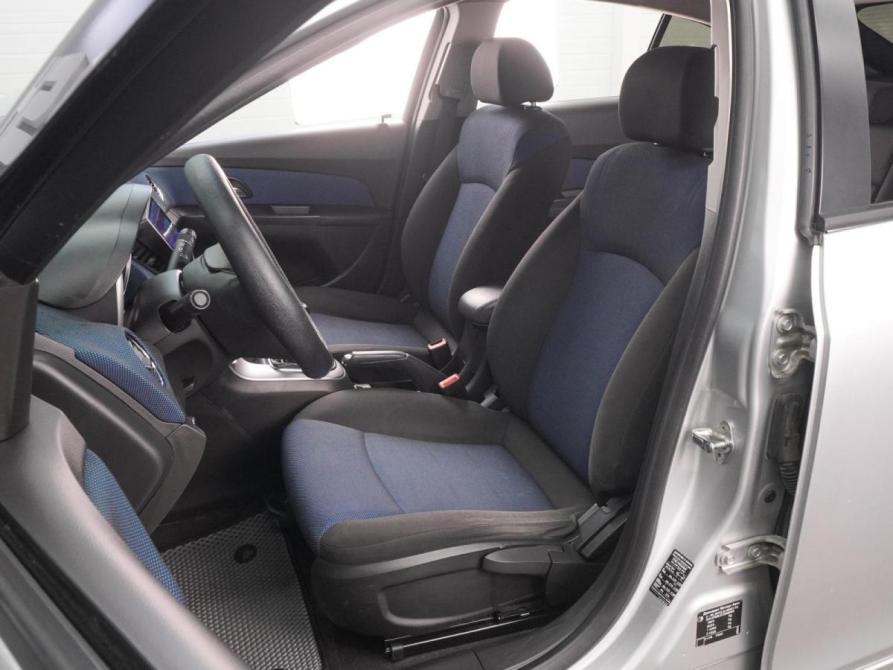 Chevrolet Cruze I Рестайлинг Воронеж  - изображение 10