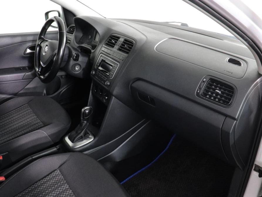 Volkswagen Polo V Рестайлинг Химки  - изображение 4