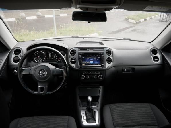 Volkswagen Tiguan I Рестайлинг с пробегом 2014 года, цена 1 312 500 рублей, 176887 км, внедорожник, Автокод Объявления