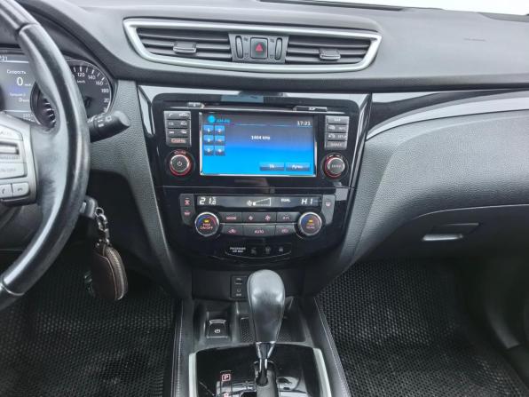 Nissan Qashqai II с пробегом 2017 года, цена 1 730 000 рублей, 103000 км, внедорожник, Автокод Объявления