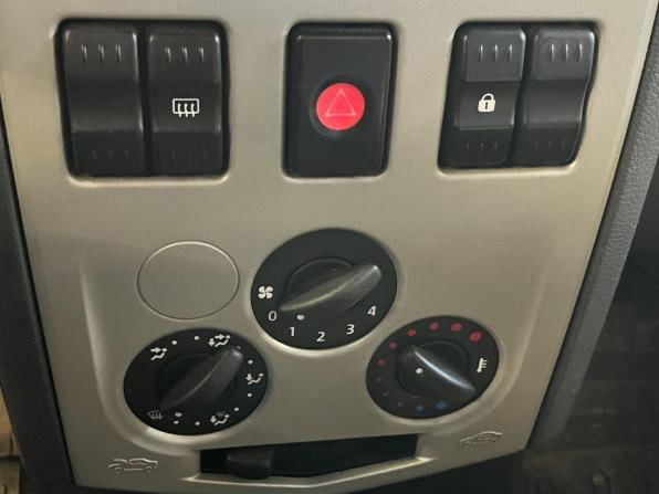 Renault Logan I с пробегом 2006 года, цена 170 000 рублей, 320000 км, седан, Автокод Объявления
