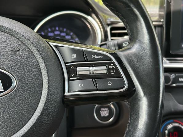 Kia Ceed III с пробегом 2019 года, цена 1 320 000 рублей, 209530 км, универсал, Автокод Объявления
