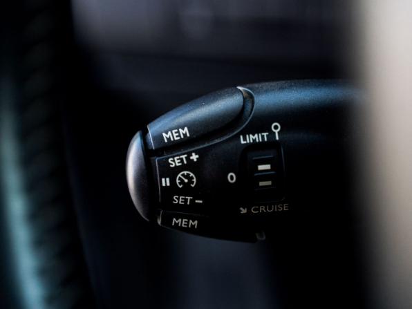 Peugeot 308 II с пробегом 2014 года, цена 1 020 000 рублей, 183357 км, хэтчбек, Автокод Объявления