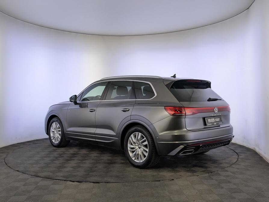 Volkswagen Touareg III Рестайлинг Москва  - изображение 7