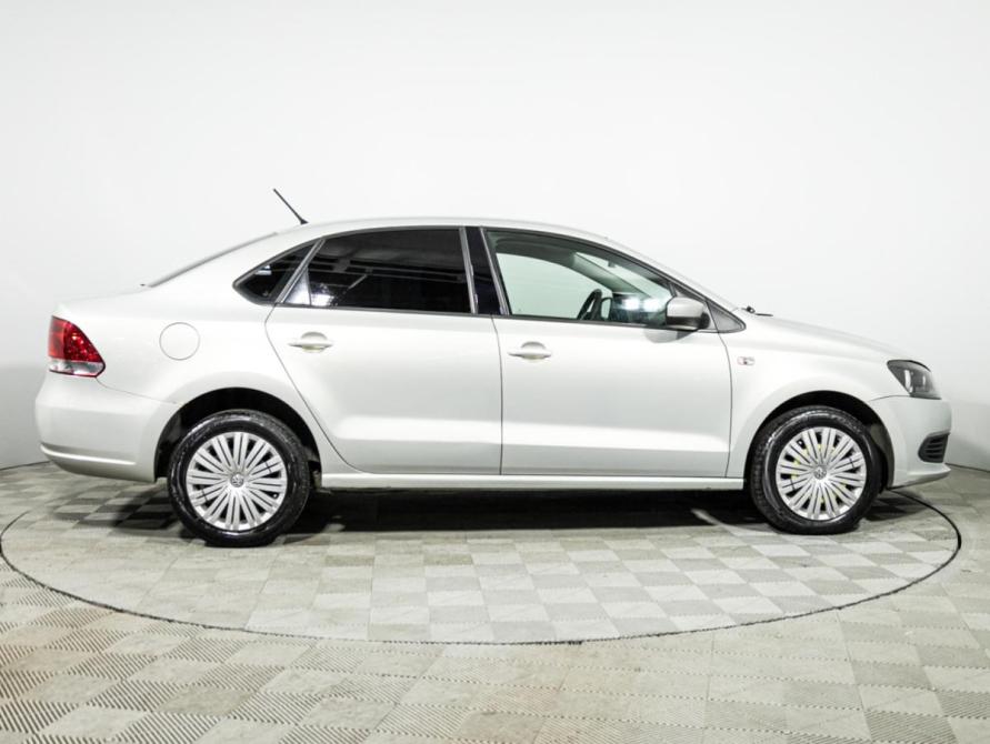 Volkswagen Polo V Санкт-Петербург  - изображение 4