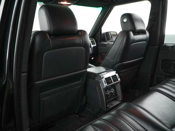 Land Rover Range Rover III Рестайлинг 2 с пробегом 2010 года, цена 1 450 050 рублей, 262008 км, внедорожник, Автокод Объявления