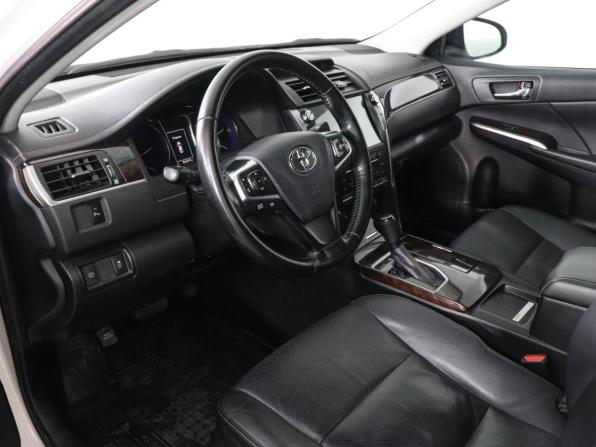 Toyota Camry VII (XV50) Рестайлинг 2 с пробегом 2017 года, цена 2 300 000 рублей, 84280 км, седан, Автокод Объявления