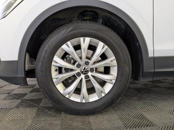 Volkswagen Tiguan II с пробегом 2021 года, цена 2 700 000 рублей, 73888 км, внедорожник, Автокод Объявления