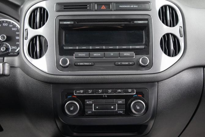 Volkswagen Tiguan I Рестайлинг с пробегом 2012 года, цена 1 529 000 рублей, 131000 км, внедорожник, Автокод Объявления