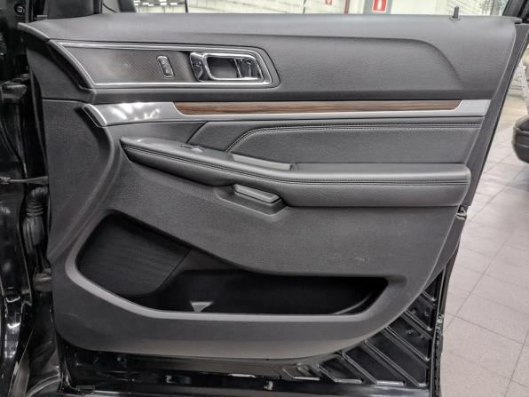 Ford Explorer V Рестайлинг 2 с пробегом 2018 года, цена 3 590 000 рублей, 112179 км, внедорожник, Автокод Объявления