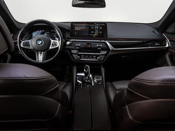 BMW 5 серии VII (G30/G31/G38) Рестайлинг с пробегом 2021 года, цена 4 650 000 рублей, 103427 км, седан, Автокод Объявления