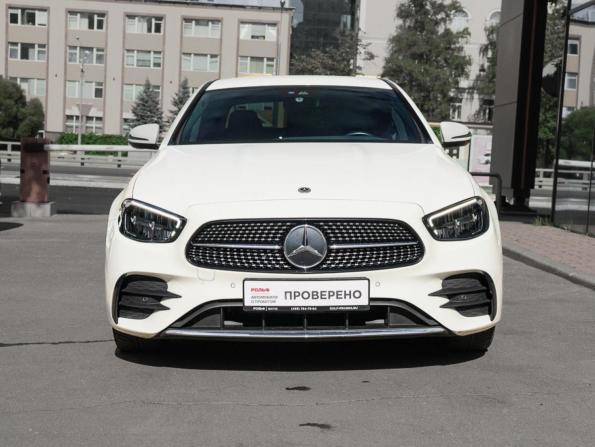 Mercedes-Benz E-Класс V (W213 S213 C238) Рестайлинг с пробегом 2022 года, цена 5 250 000 рублей, 53995 км, седан, Автокод Объявления