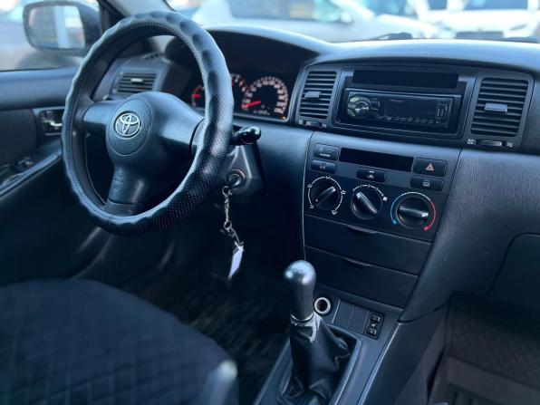 Toyota Corolla IX (E120 E130) Рестайлинг с пробегом 2005 года, цена 400 000 рублей, 294942 км, седан, Автокод Объявления