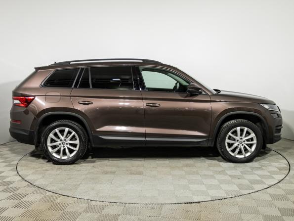 Skoda Kodiaq I с пробегом 2018 года, цена 2 149 700 рублей, 133666 км, внедорожник, Автокод Объявления