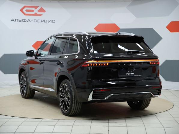 Geely Xingyue L I Рестайлинг 2 с пробегом 2025 года, цена 4 150 000 рублей, 5 км, внедорожник, Автокод Объявления