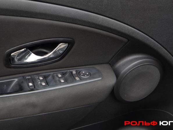 Renault Fluence I с пробегом 2012 года, цена 673 000 рублей, 130652 км, седан, Автокод Объявления