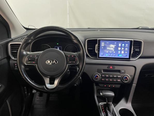Kia Sportage IV Рестайлинг с пробегом 2018 года, цена 2 050 000 рублей, 71089 км, внедорожник, Автокод Объявления