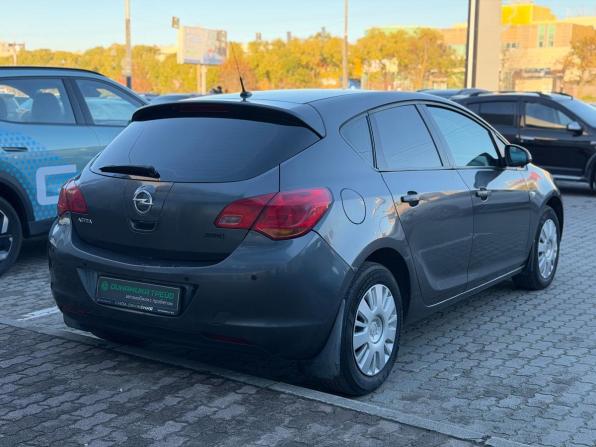 Opel Astra J с пробегом 2011 года, цена 555 000 рублей, 227465 км, хэтчбек, Автокод Объявления