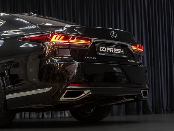 Lexus LS V с пробегом 2018 года, цена 5 300 000 рублей, 268568 км, седан, Автокод Объявления