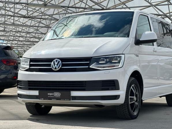 Volkswagen Caravelle T6 с пробегом 2016 года, цена 2 692 000 рублей, 267002 км, минивэн, Автокод Объявления