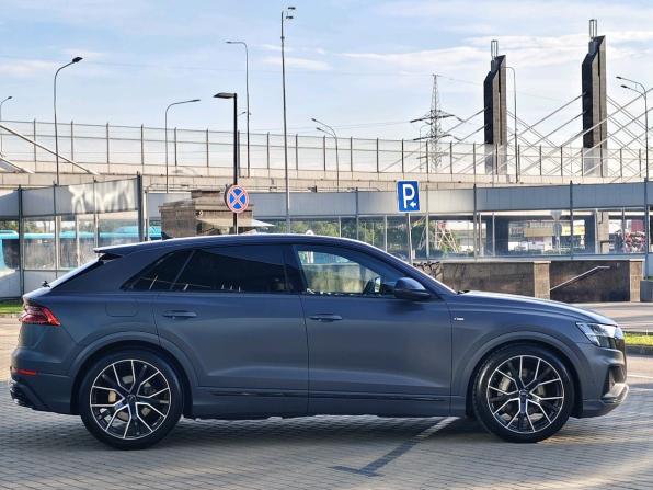 Audi Q8 I (4M) с пробегом 2020 года, цена 6 300 000 рублей, 113833 км, внедорожник, Автокод Объявления