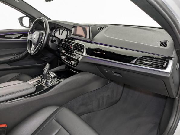 BMW 5 серии VII (G30/G31/G38) с пробегом 2017 года, цена 3 550 000 рублей, 83919 км, седан, Автокод Объявления