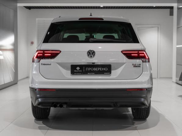 Volkswagen Tiguan II с пробегом 2017 года, цена 1 995 000 рублей, 248875 км, внедорожник, Автокод Объявления