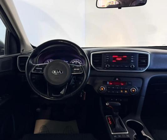 Kia Sportage IV Рестайлинг с пробегом 2021 года, цена 2 749 000 рублей, 48380 км, внедорожник, Автокод Объявления