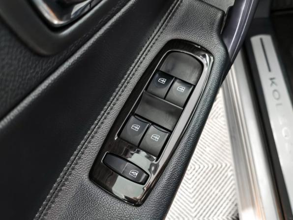 Renault Koleos I Рестайлинг 2 с пробегом 2014 года, цена 980 000 рублей, 202000 км, внедорожник, Автокод Объявления