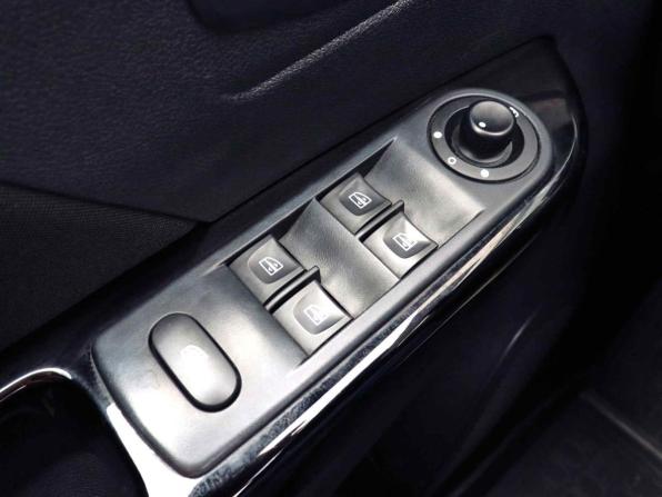 Renault Kaptur I с пробегом 2018 года, цена 1 629 000 рублей, 145400 км, внедорожник, Автокод Объявления