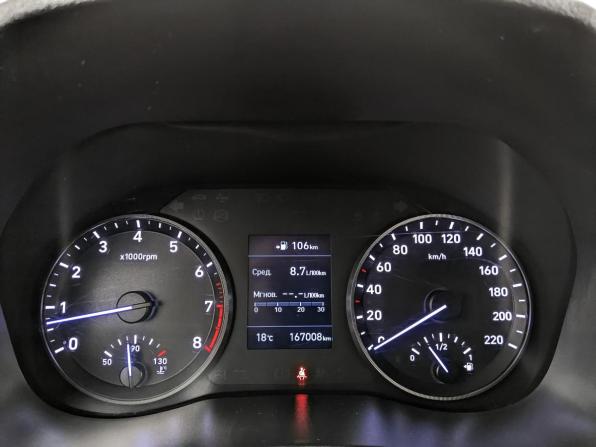 Hyundai Solaris II с пробегом 2018 года, цена 1 100 000 рублей, 167007 км, седан, Автокод Объявления