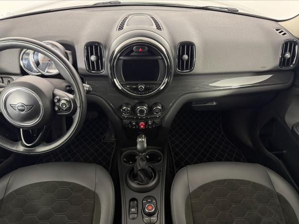 Mini Countryman II с пробегом 2018 года, цена 2 330 000 рублей, 41013 км, внедорожник, Автокод Объявления