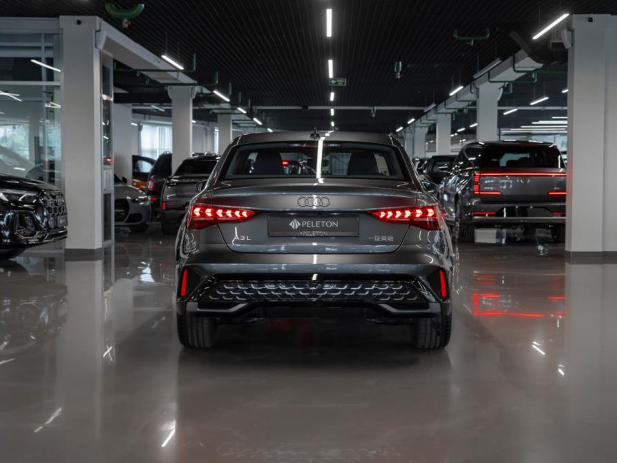Audi A3 IV (8Y) Рестайлинг Москва  - изображение 6