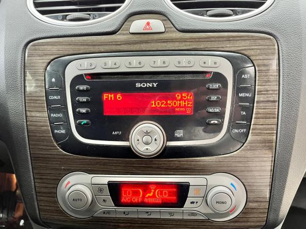 Ford Focus II Рестайлинг с пробегом 2008 года, цена 550 000 рублей, 316020 км, седан, Автокод Объявления