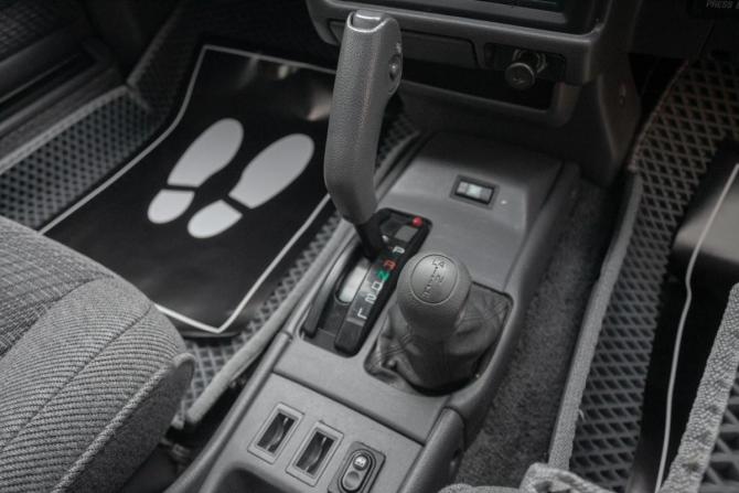 Toyota Hilux Surf II Рестайлинг с пробегом 1992 года, цена 845 000 рублей, 192888 км, внедорожник, Автокод Объявления