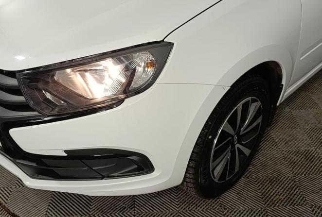 Lada (ВАЗ) Granta I Рестайлинг с пробегом 2024 года, цена 810 000 рублей, 62390 км, лифтбек, Автокод Объявления