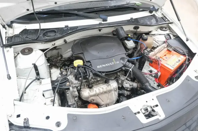 Renault Logan I Рестайлинг с пробегом 2011 года, цена 199 000 рублей, 275000 км, седан, Автокод Объявления