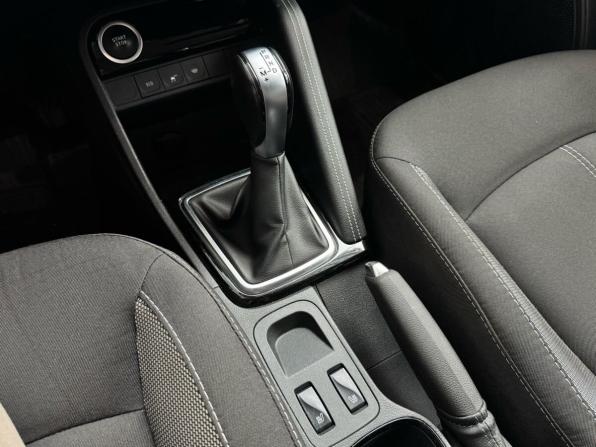 Renault Kaptur I Рестайлинг с пробегом 2021 года, цена 1 590 000 рублей, 87122 км, внедорожник, Автокод Объявления