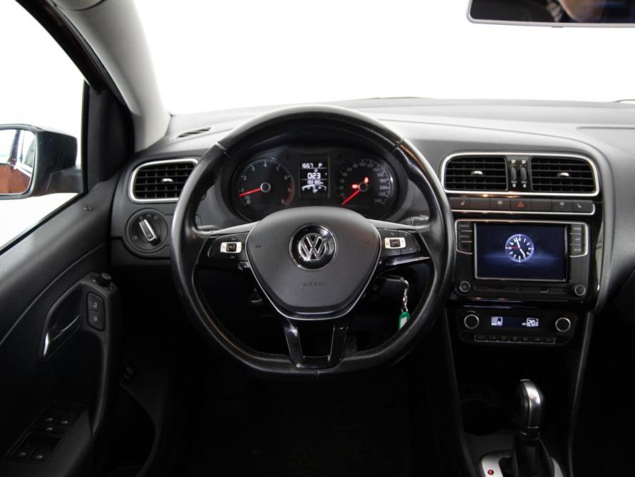 Volkswagen Polo V Рестайлинг Санкт-Петербург  - изображение 9