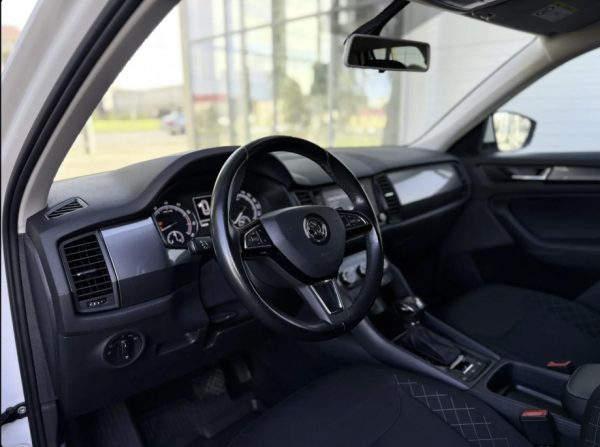 Skoda Kodiaq I с пробегом 2018 года, цена 2 190 000 рублей, 140000 км, внедорожник, Автокод Объявления