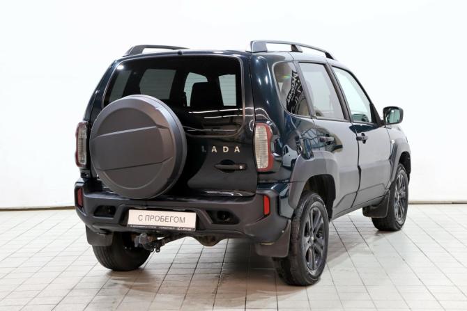 Lada (ВАЗ) Niva Travel I с пробегом 2022 года, цена 935 000 рублей, 70415 км, внедорожник, Автокод Объявления