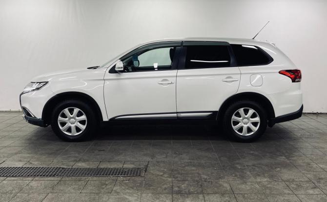 Mitsubishi Outlander III Рестайлинг 2 с пробегом 2016 года, цена 1 520 000 рублей, 139000 км, внедорожник, Автокод Объявления