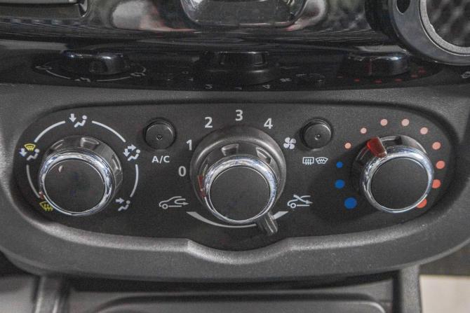 Renault Duster I Рестайлинг с пробегом 2015 года, цена 1 149 000 рублей, 187000 км, внедорожник, Автокод Объявления