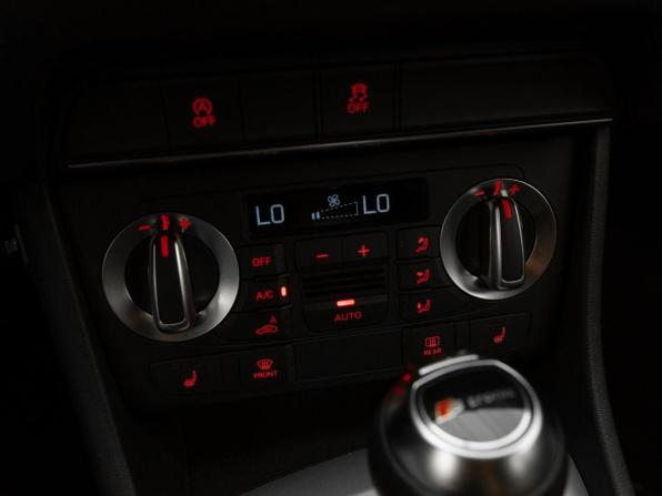 Audi Q3 I (8U) с пробегом 2013 года, цена 1 780 000 рублей, 124076 км, внедорожник, Автокод Объявления