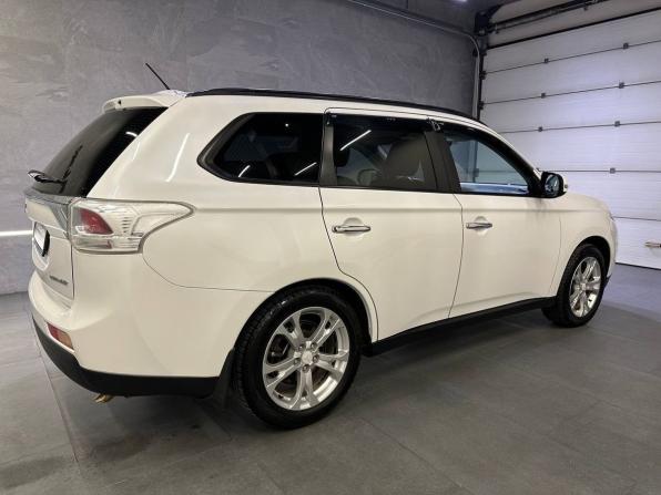 Mitsubishi Outlander III с пробегом 2012 года, цена 1 449 000 рублей, 281888 км, внедорожник, Автокод Объявления