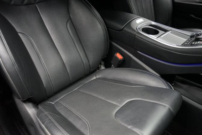 Hyundai Santa Fe IV Рестайлинг с пробегом 2022 года, цена 4 390 000 рублей, 67000 км, внедорожник, Автокод Объявления