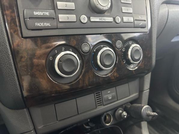 Ford Focus II с пробегом 2006 года, цена 379 000 рублей, 329325 км, седан, Автокод Объявления