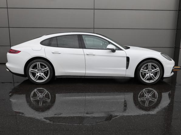Porsche Panamera II с пробегом 2017 года, цена 5 549 000 рублей, 128600 км, лифтбек, Автокод Объявления