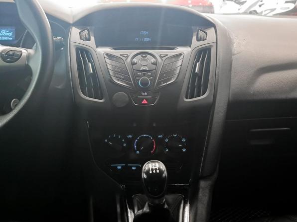 Ford Focus III с пробегом 2013 года, цена 680 000 рублей, 212807 км, хэтчбек, Автокод Объявления